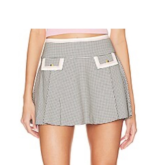 Alice + Olivia Dresses & Skirts - Alice + Olivia Black and White Mini Skirt